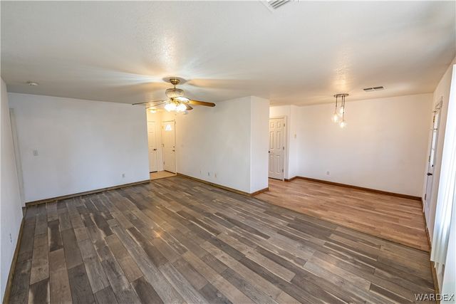 2263 Kingman Avenue, Kingman, AZ 86401