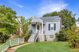 118 Oak Spring Rd, Canonsburg, PA 15317