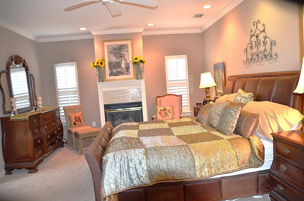 Image 13 of property listing at 124 Tuscany Drive, Destin, FL 32541