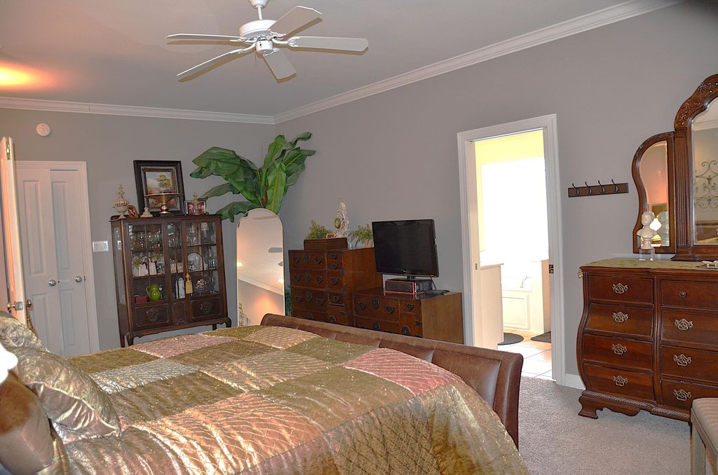 Image 14 of property listing at 124 Tuscany Drive, Destin, FL 32541