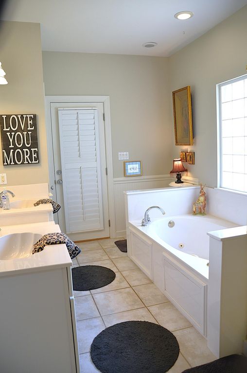 Image 16 of property listing at 124 Tuscany Drive, Destin, FL 32541