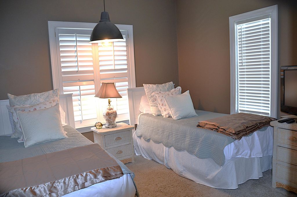 Image 21 of property listing at 124 Tuscany Drive, Destin, FL 32541