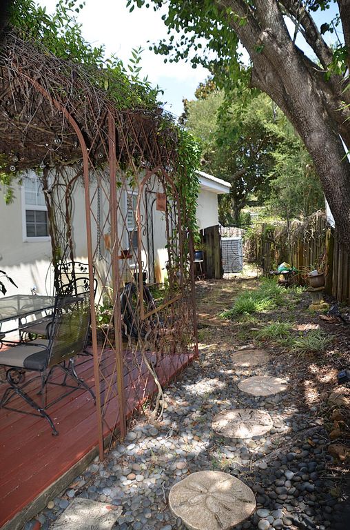 Image 28 of property listing at 124 Tuscany Drive, Destin, FL 32541