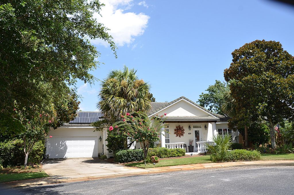 Image 31 of property listing at 124 Tuscany Drive, Destin, FL 32541