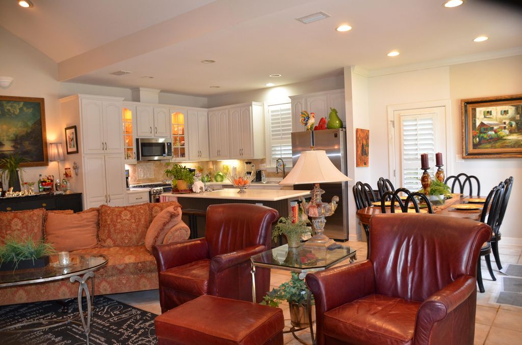 Image 4 of property listing at 124 Tuscany Drive, Destin, FL 32541