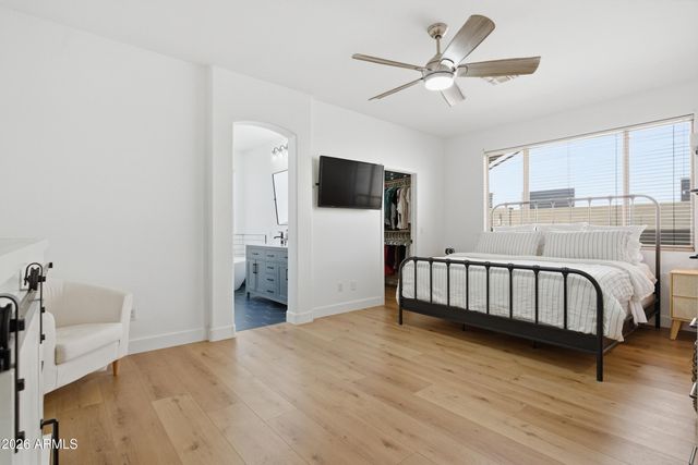 9339 W PONTIAC Drive, Peoria, AZ 85382