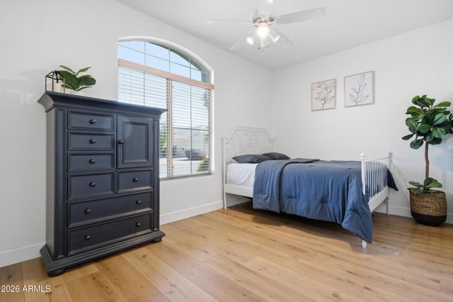 9339 W PONTIAC Drive, Peoria, AZ 85382