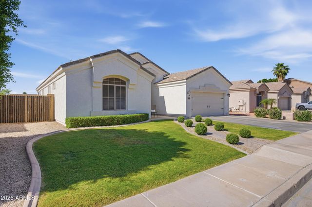 9339 W PONTIAC Drive, Peoria, AZ 85382