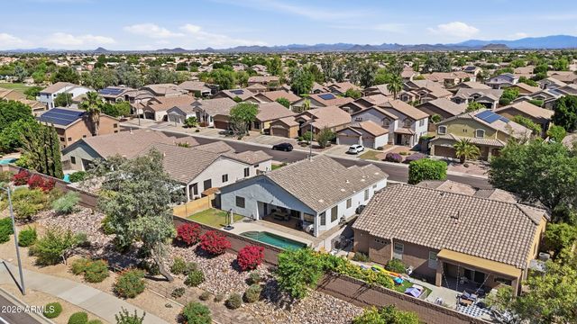 9339 W PONTIAC Drive, Peoria, AZ 85382