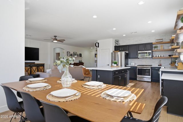 9339 W PONTIAC Drive, Peoria, AZ 85382