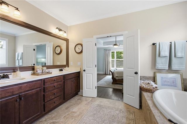 303 Trappers Bluff, Waleska, GA 30183