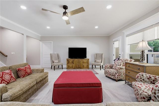 303 Trappers Bluff, Waleska, GA 30183
