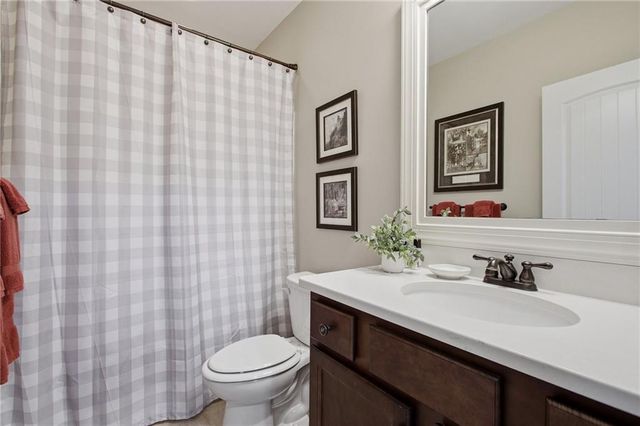 303 Trappers Bluff, Waleska, GA 30183