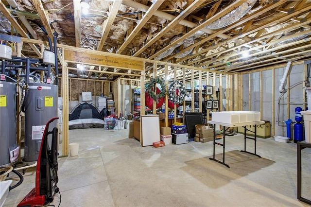 303 Trappers Bluff, Waleska, GA 30183