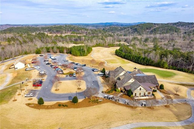 303 Trappers Bluff, Waleska, GA 30183