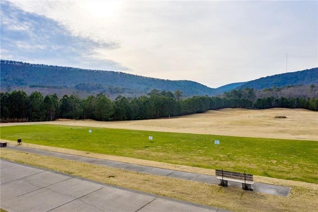 303 Trappers Bluff, Waleska, GA 30183