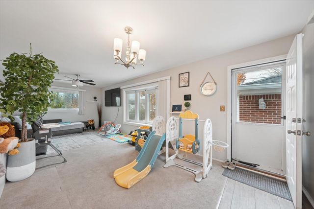 29717 Hanover Avenue, Westland, MI 48186