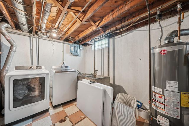 29717 Hanover Avenue, Westland, MI 48186