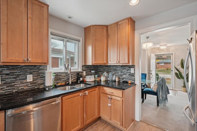 29717 Hanover Avenue, Westland, MI 48186