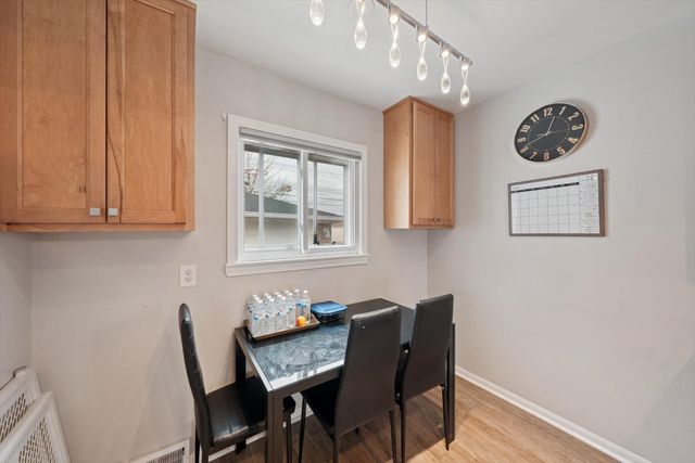 29717 Hanover Avenue, Westland, MI 48186