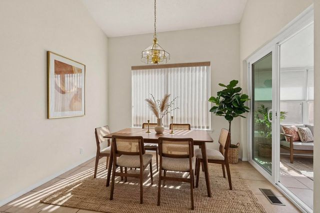 6605 Mesa Mariposa Place NW, Albuquerque, NM 87120