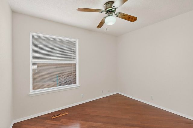 6605 Mesa Mariposa Place NW, Albuquerque, NM 87120