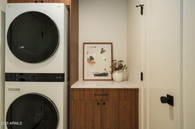 2225 E Belmont Avenue, Phoenix, AZ 85020