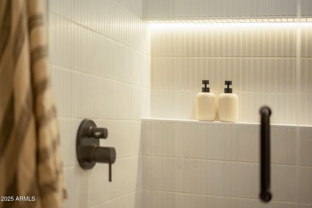 2225 E Belmont Avenue, Phoenix, AZ 85020