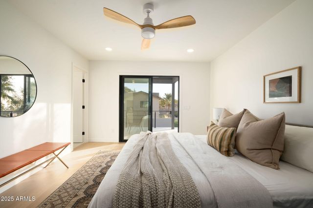 2225 E Belmont Avenue, Phoenix, AZ 85020