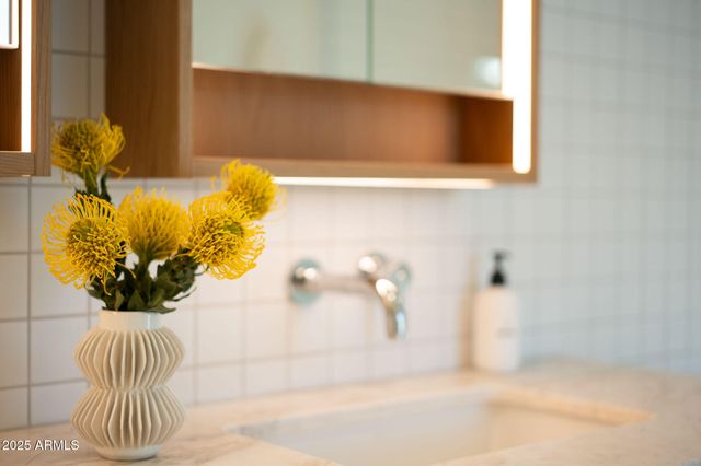 2225 E Belmont Avenue, Phoenix, AZ 85020