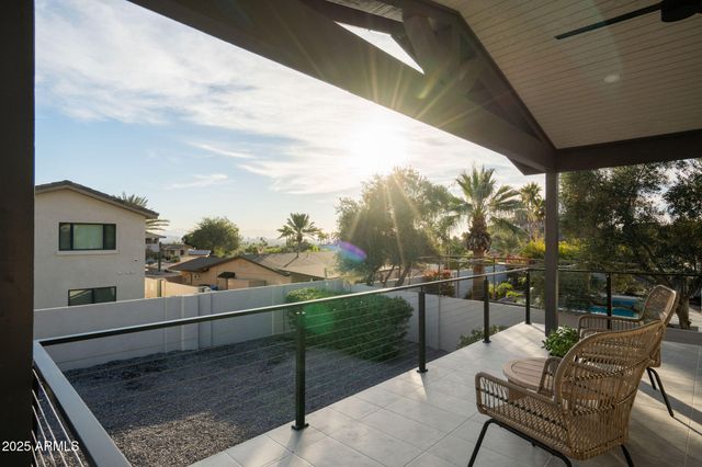 2225 E Belmont Avenue, Phoenix, AZ 85020