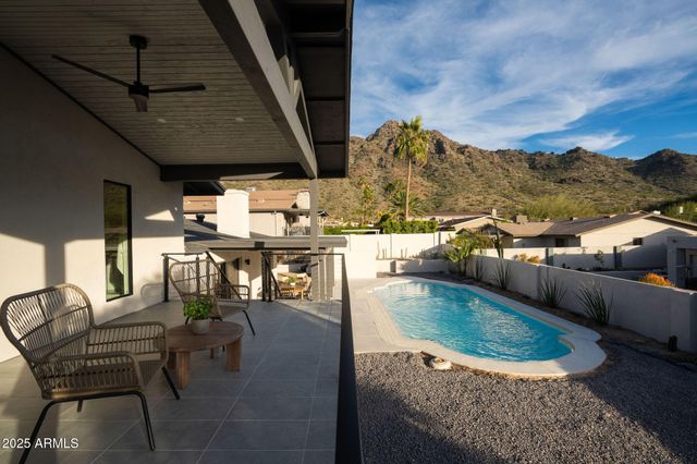 2225 E Belmont Avenue, Phoenix, AZ 85020