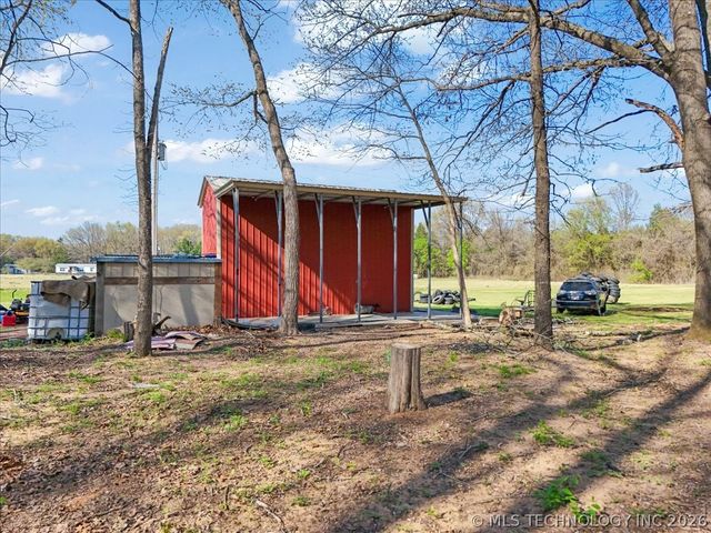 2576 Winnett Road, Colbert, OK 74733