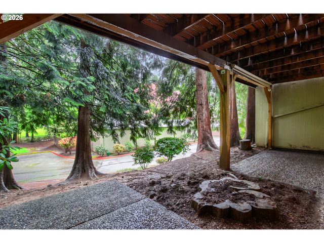 13603 Ne REGENTS Dr, Vancouver, WA 98684