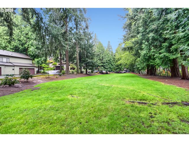 13603 Ne REGENTS Dr, Vancouver, WA 98684