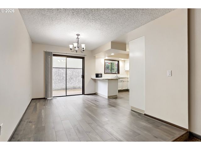 13603 Ne REGENTS Dr, Vancouver, WA 98684