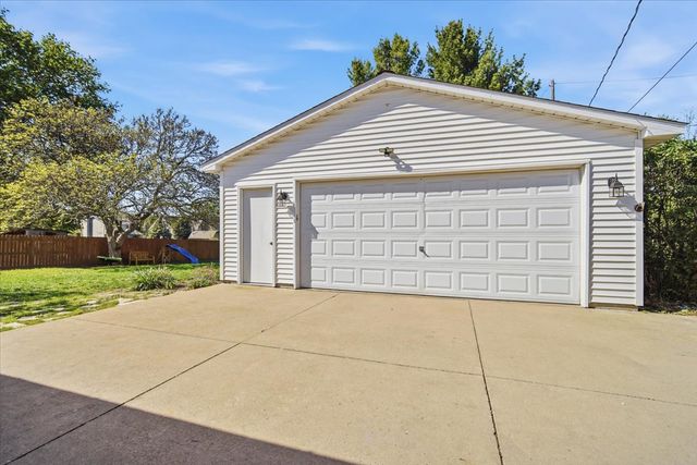 208 E Lincoln Street, Normal, IL 61761