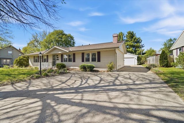 208 E Lincoln Street, Normal, IL 61761
