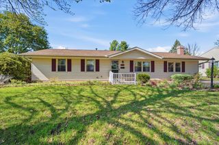 208 E Lincoln Street, Normal, IL 61761