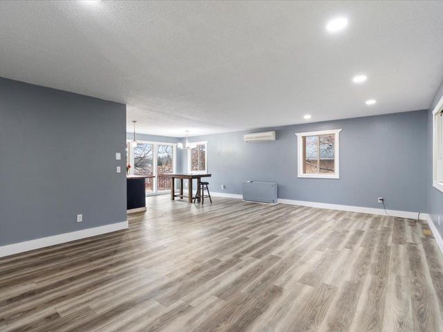 12654 Knollwood Drive, Baxter, MN 56425