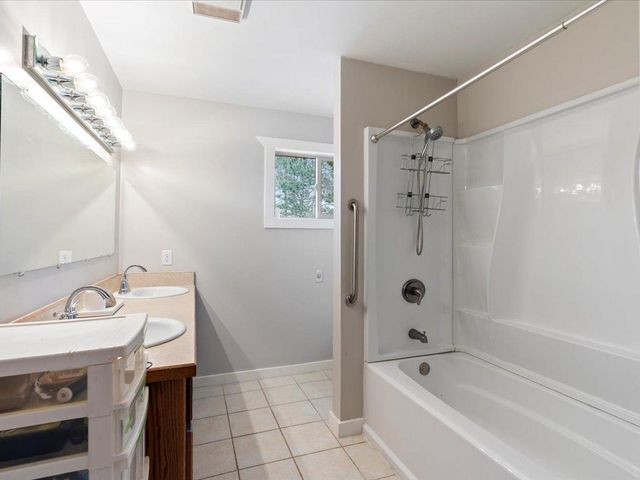 12654 Knollwood Drive, Baxter, MN 56425