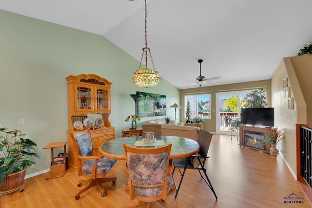 6808 CAMBRIDGE CT, Summerset, SD 57718