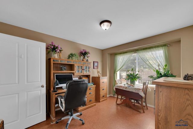 6808 CAMBRIDGE CT, Summerset, SD 57718