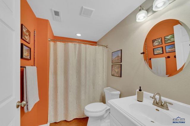 6808 CAMBRIDGE CT, Summerset, SD 57718