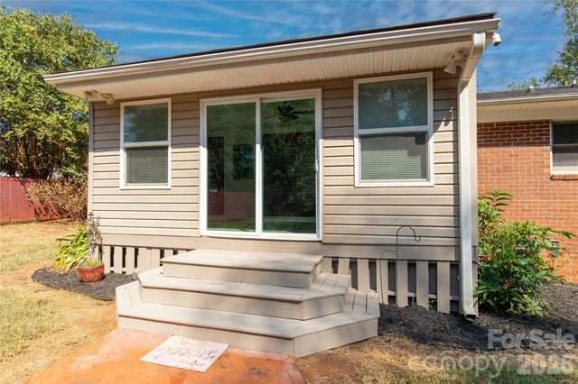 2018 Nations Ford Road, Rock Hill, SC 29730