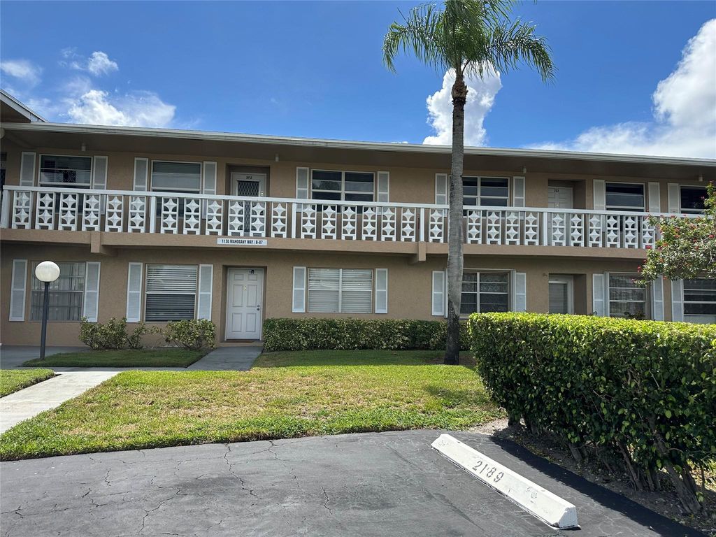 1130 Mahogany Way 203, Delray Beach, FL 33445