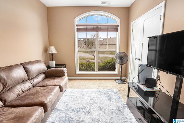 2067 KERRY CIRCLE, Calera, AL 35040