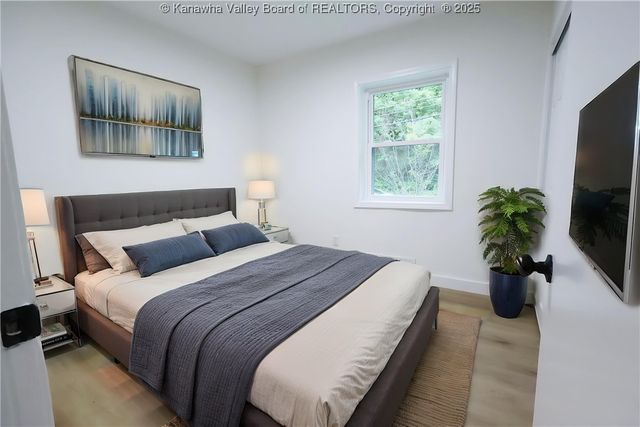 717 Chappell Road, Charleston, WV 25304