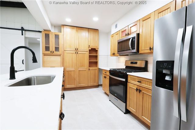 717 Chappell Road, Charleston, WV 25304