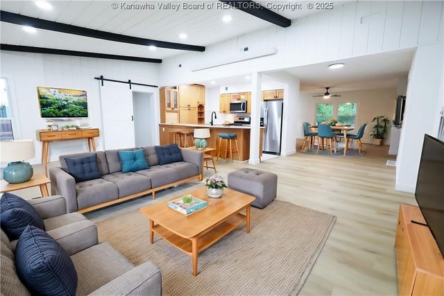 717 Chappell Road, Charleston, WV 25304